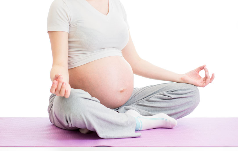 Yoga para embarazadas en Naturarte