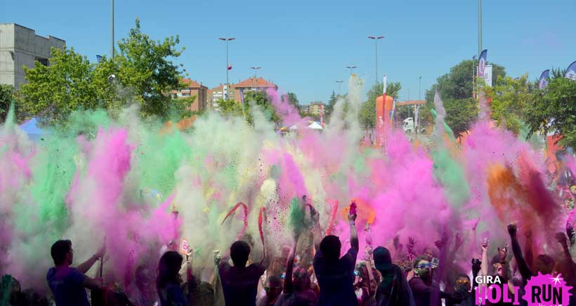 La ‘Holi Run’, la carrera de colores, vuelve a Logroño