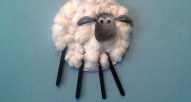 La oveja Shaun con algodon