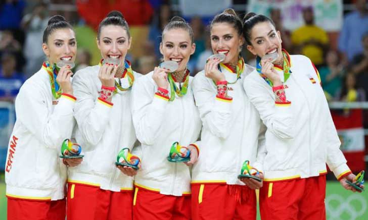 El equipo olímpico de gimnasia rítmica ofrece una exhibición en Logroño
