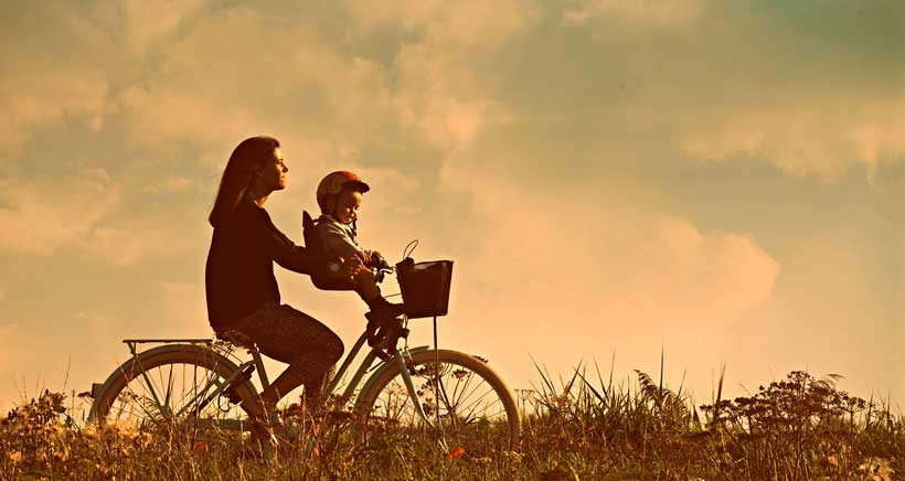 Los errores más frecuentes al llevar a tus hijos en bicicleta