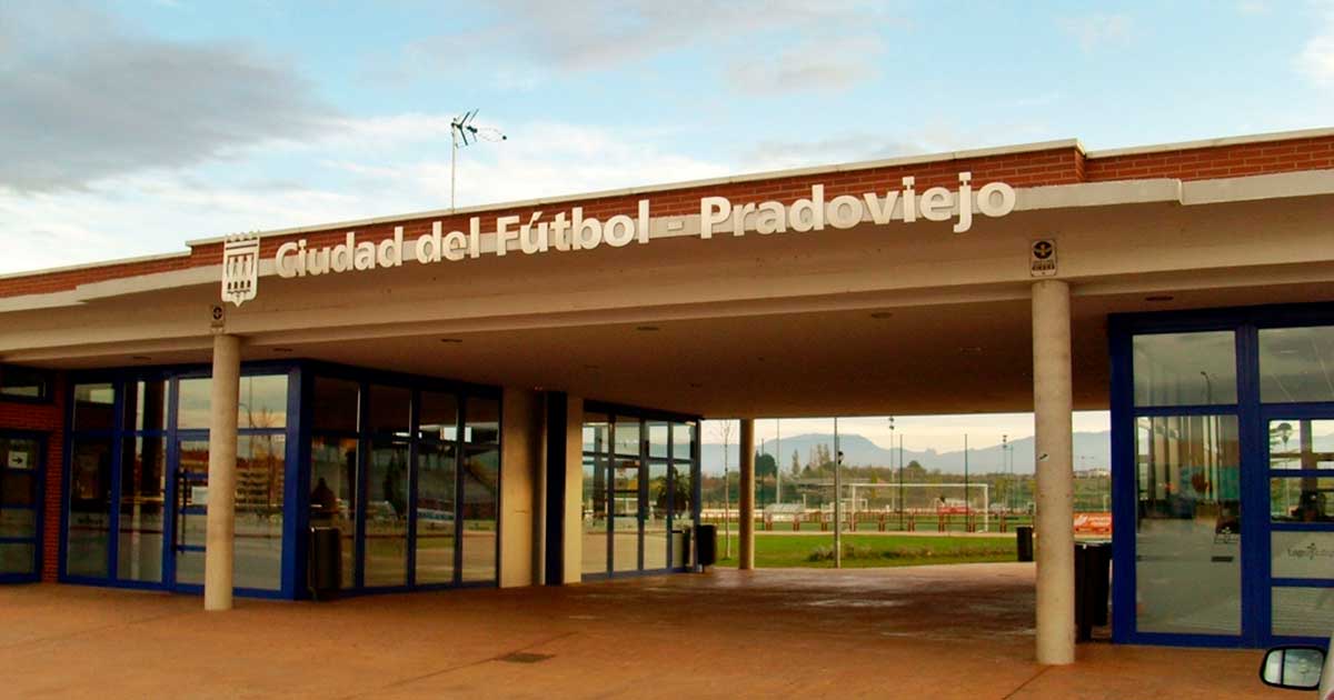Pradoviejo renovará dos campos de fútbol en verano