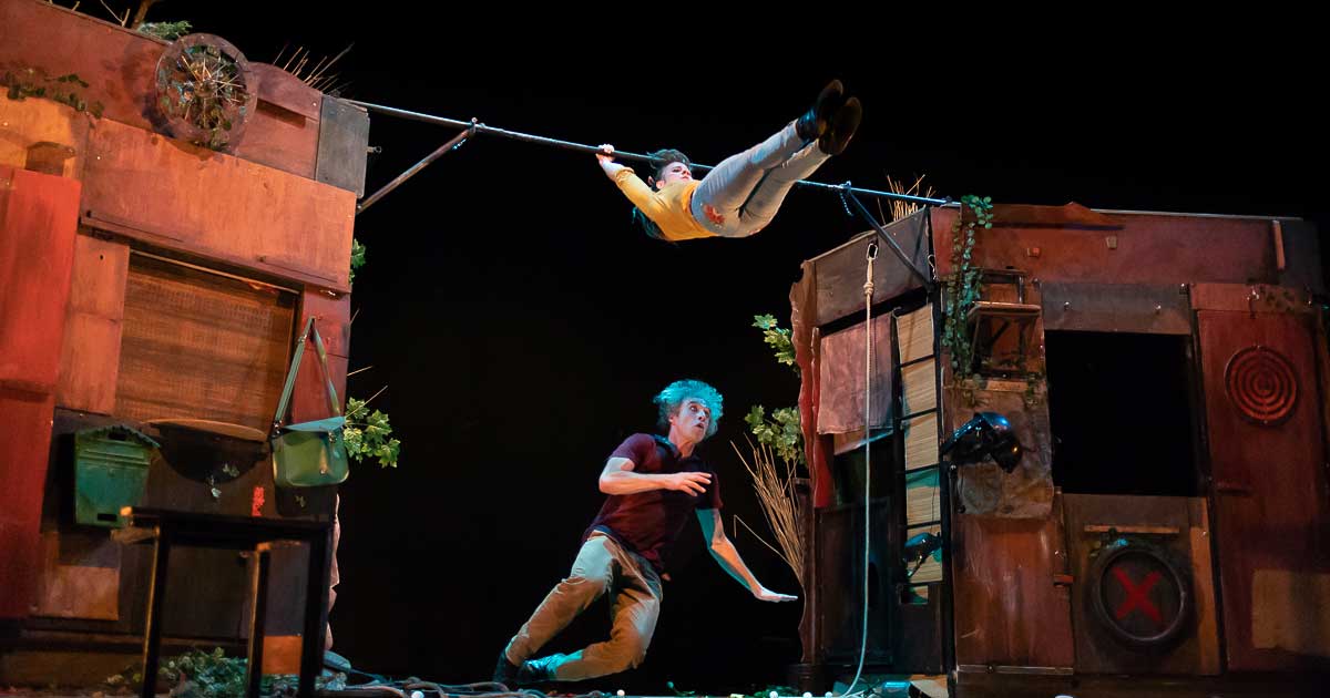 El espectáculo de circo ‘Distans’ despide el festival de teatro infantil Teatrea