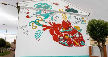 mural-raquel-marin-pradejon-lectura