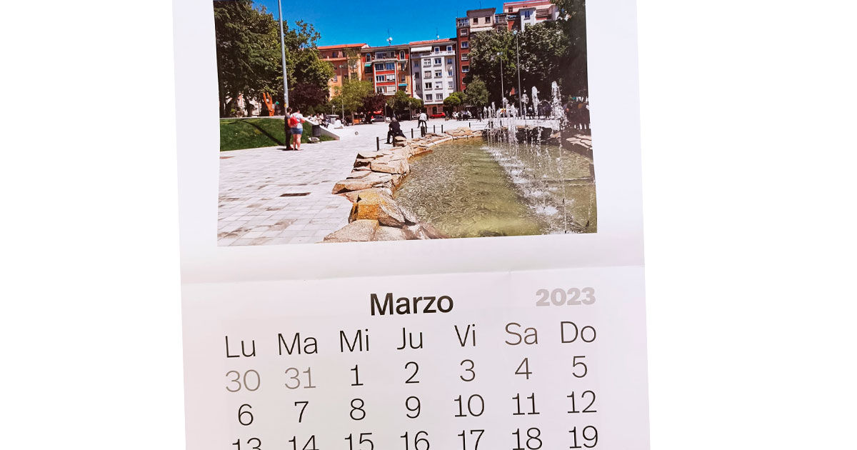 El Ayuntamiento regala calendarios de 2023 con imágenes de Logroño