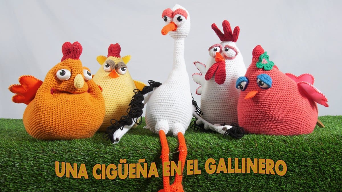 Una cigüeña en el gallinero