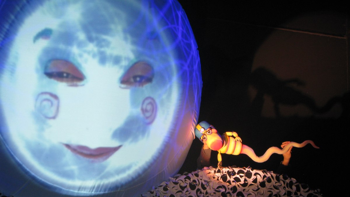 13 JONAS EL ESPERMATOZOIDE_EL ESPEJO NEGRO